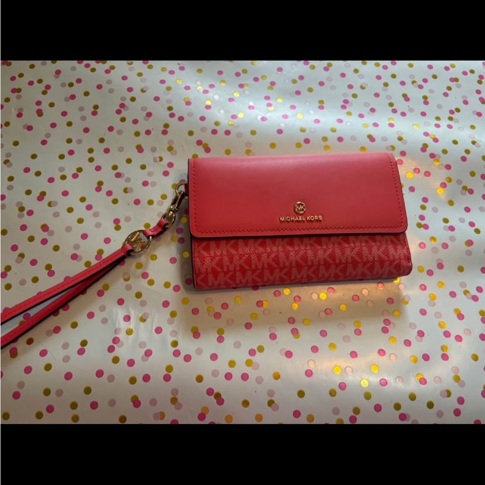 Michael Kors Coral Pink Signature Wristlet
